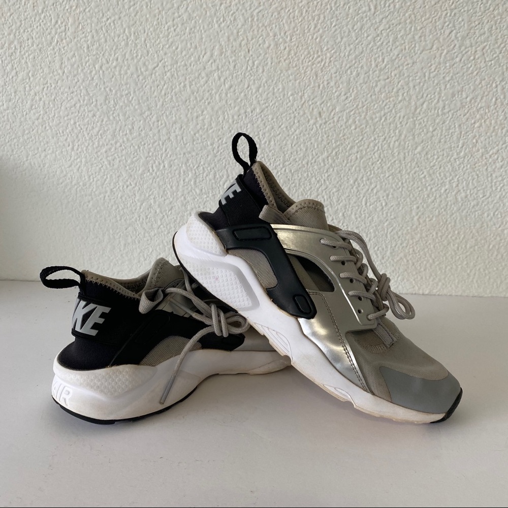 Nike Air Huaraches